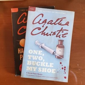 Agatha Christie Mystery Book Bundle